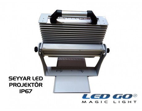 CPXS-100-24V | Seyyar  COBLED Projektör Temperli Camlı 24V AC-DC 100W IP67