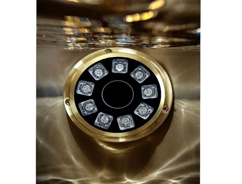 AQUAPLUS-36 | 9LED Sualtı Lambası – 36W 10-30V DC Pirinç Gövde
